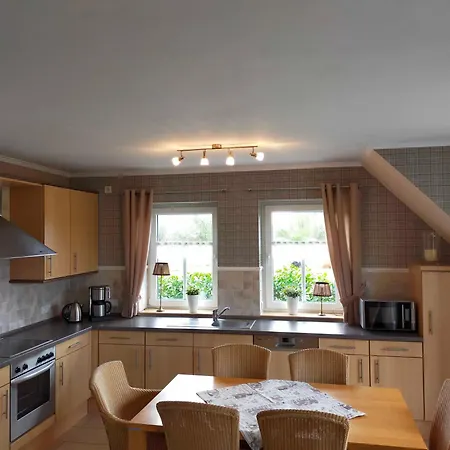 Adamla, 65319 Lägenhet Moormerland