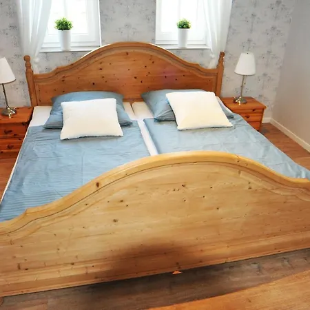 Adamla, 65319 Apartamento *